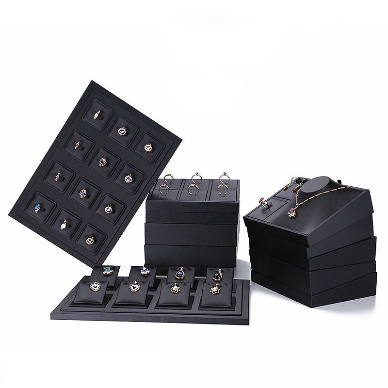 Superior preto couro do plutôn - Body Jewelry Display avaliação e preço