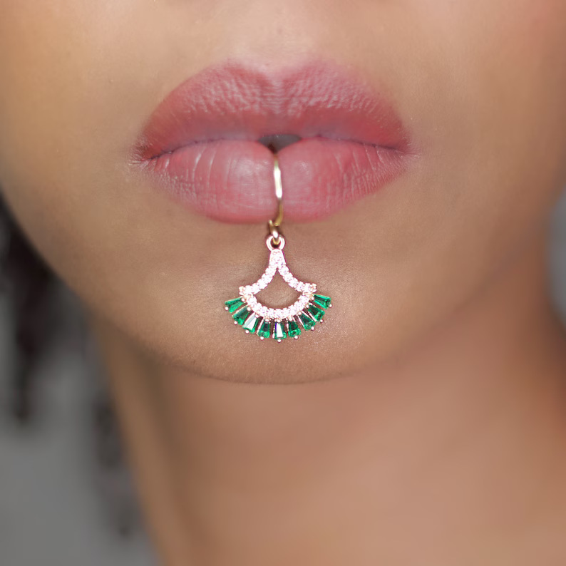 Luxo cor de ouro flor forma br - Body Jewelry And Earrings avaliação e preço